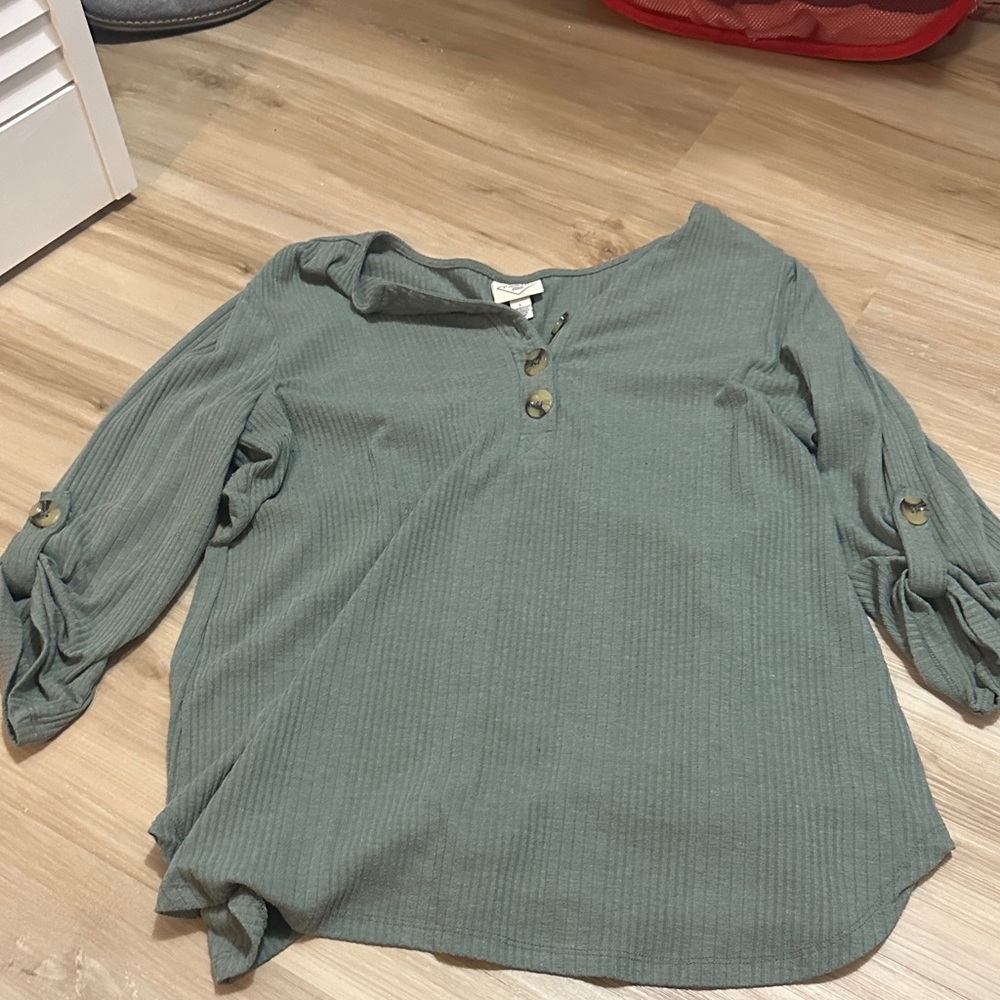 Women's Green Button-Up Top